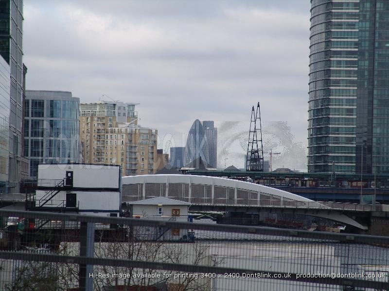 docklands-riverside-apartments-11 