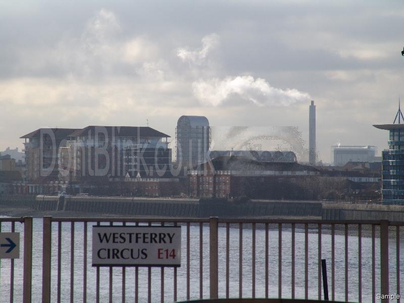 west-ferry-circus-river-thames-view 